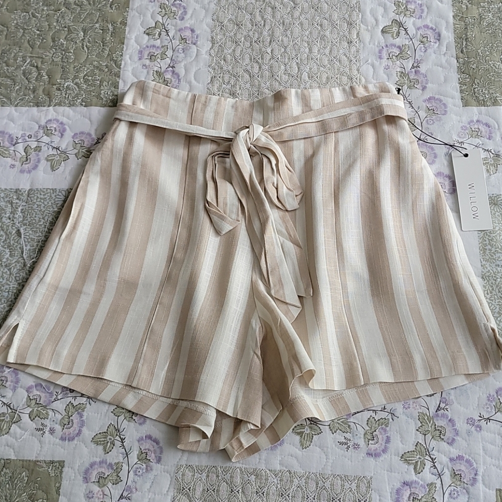 Willow Johnny Striped High Tie-Waist Linen Shorts - Picture 8 of 16